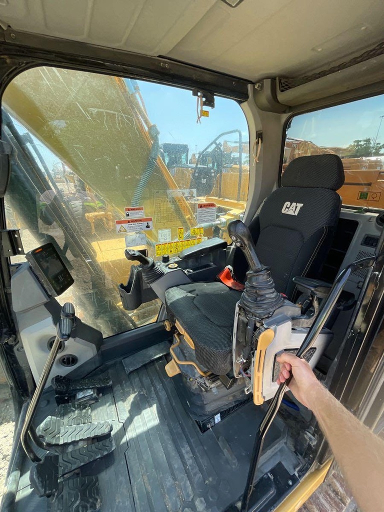 interior.jpg