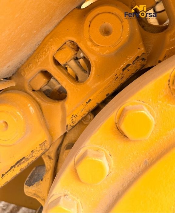 CAT D6T LGP 2010_Fervorsa_6.jpg