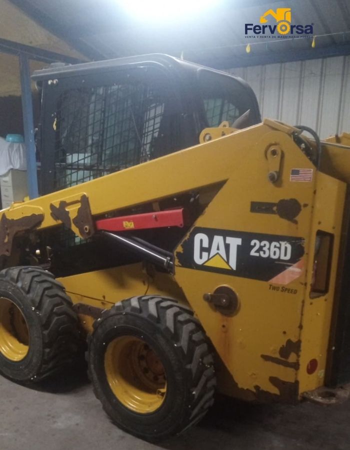 CAT 236B 2016_Fervorsa_4.jpg