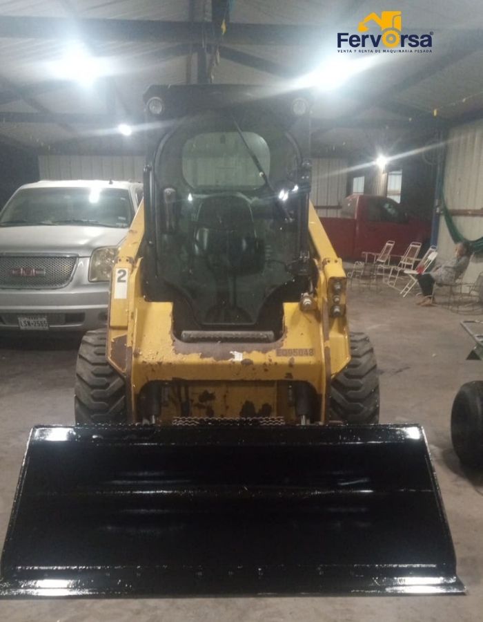 CAT 236B 2016_Fervorsa_1.jpg