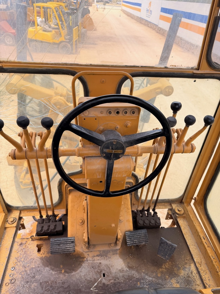 MOTONIVELADORA  CAT 120G