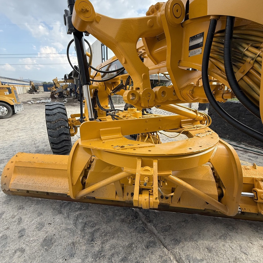Motoniveladora Caterpillar 143H 2007  4x6  