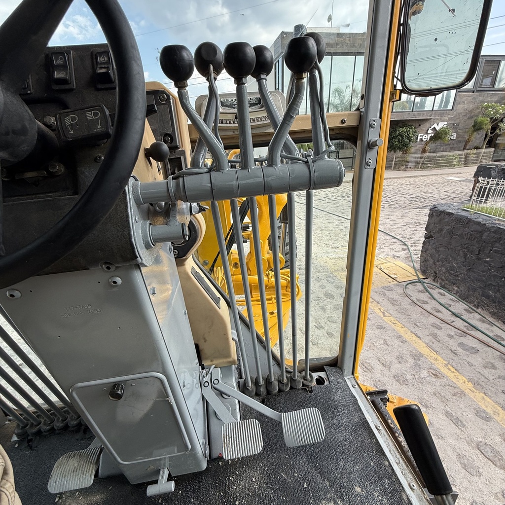 Motoniveladora Caterpillar 143H 2007  4x6  