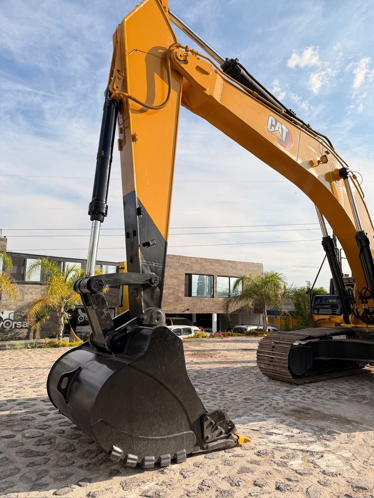 Excavadora Caterpillar 349FL 2016 