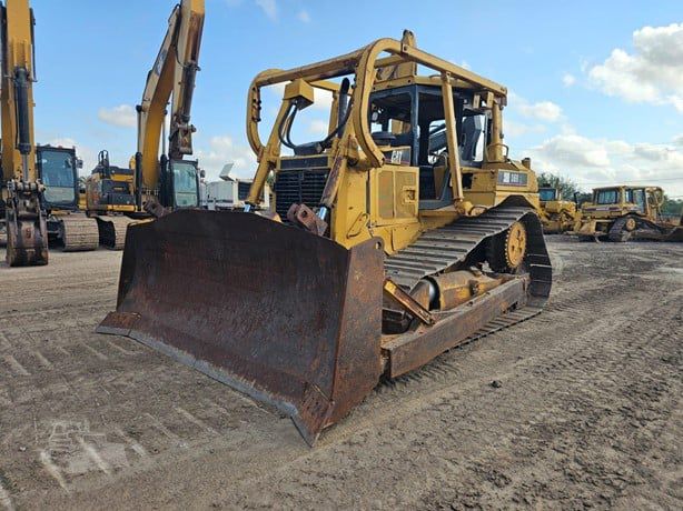 Tractor Bulldozer D6R 